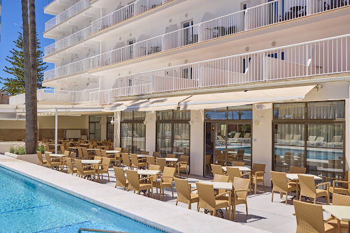 Universal Hotel Bikini