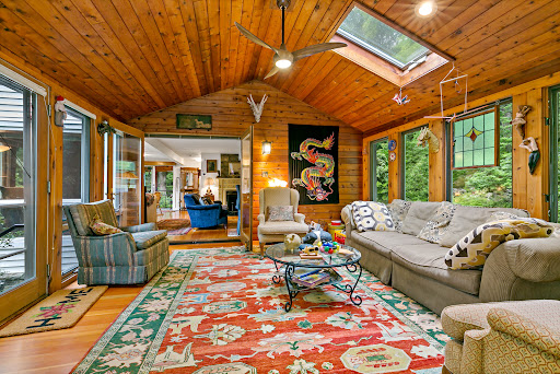 Houlihan Lawrence - Cold Spring Real Estate Agency - Thumbnail