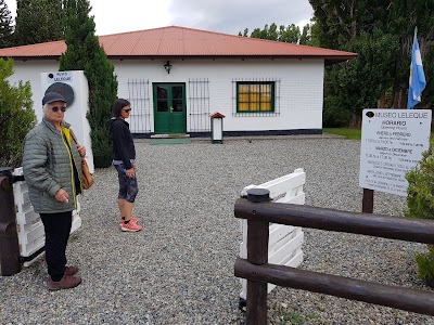 Photos of El Museo Leleque