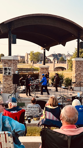 Towne Center Park Gallery - United States
