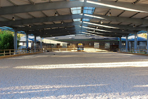 Photo n°30 de SHEVA Pôle équestre Paris Val-de-Marne à Créteil (Pension pour chevaux)