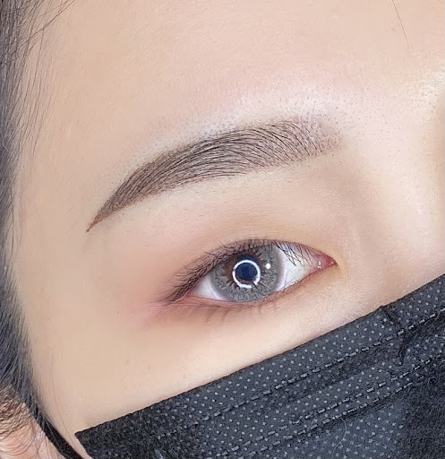 新營霧眉美甲評價、價格、網友推薦資訊 - 專業霧眉與精緻美甲服務