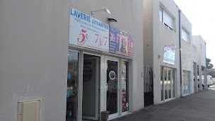 Photo n°2 de laverie libre service à Arles (Laverie automatique)