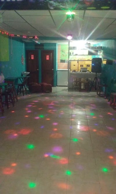 Photos of Karaoke Jr