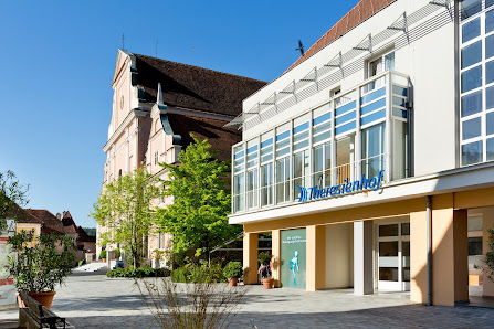 Klinikum Theresienhof Hauptpl. 3-5, 8130 Frohnleiten, Österreich