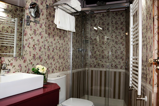Hotel Villa Fontanas - Thumbnail