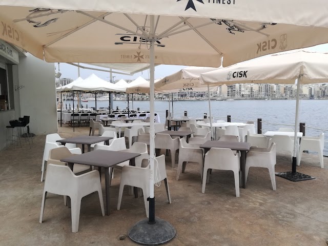 The Exiles Beach Club