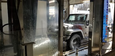 Hamilton Car Wash featuring Neoglide