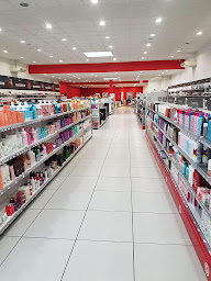 Photo n°2 de Gouiran Beauté Echirolles - produits de coiffure et d'esthétique à Échirolles (Grossiste)