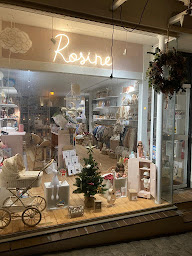 Photo n°31 de Rosine, jouets Montfort-l’Amaury à Montfort-l'Amaury (Boutique de loisirs créatifs)