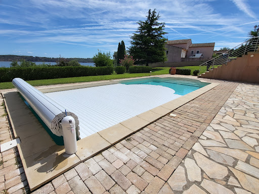 Photo de L'art de L'eau piscines & Spa à Eygalières (13810)