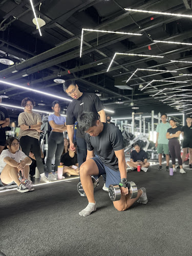 5 Shenton Wy, #02-01 UIC Building, Singapore 068808