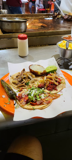 Tacos El Chicuelo Gallery - Mexico