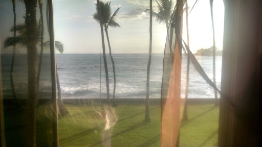 A Ala Hawaii Oceanfront Massage - Thumbnail