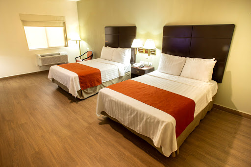 Hotel Plaza Calzada - Thumbnail