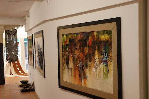 Bragora Gallery Logo