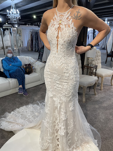Pine Ridge Bridal LLC - Thumbnail