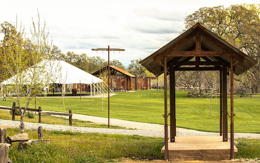 The Crossing on Thomes Creek Gallery - United States