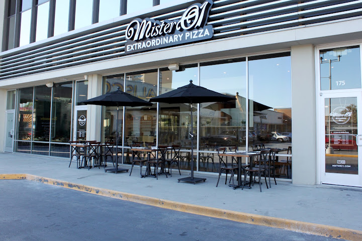 Mister O1 Extraordinary Pizza Turtle Creek by null