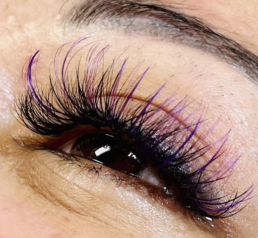 Liv Love Glam - Thumbnail