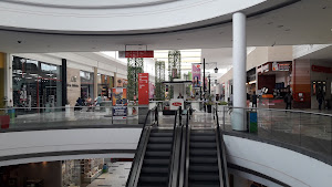 Mall Aventura Porongoche 9