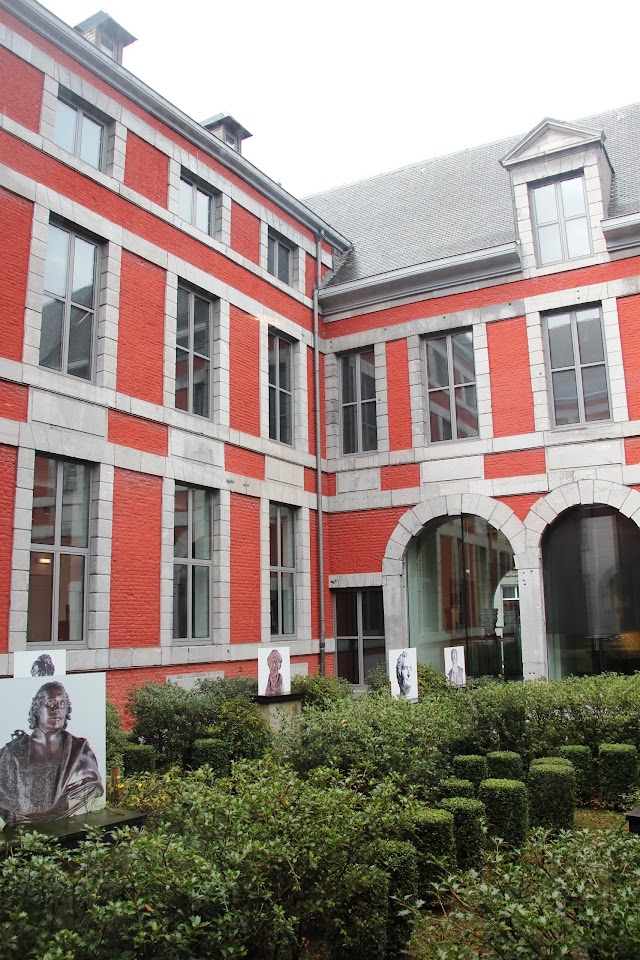 Palais Curtius