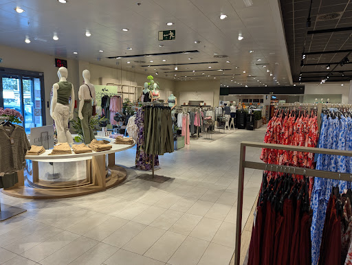 Dunnes Stores - Visual