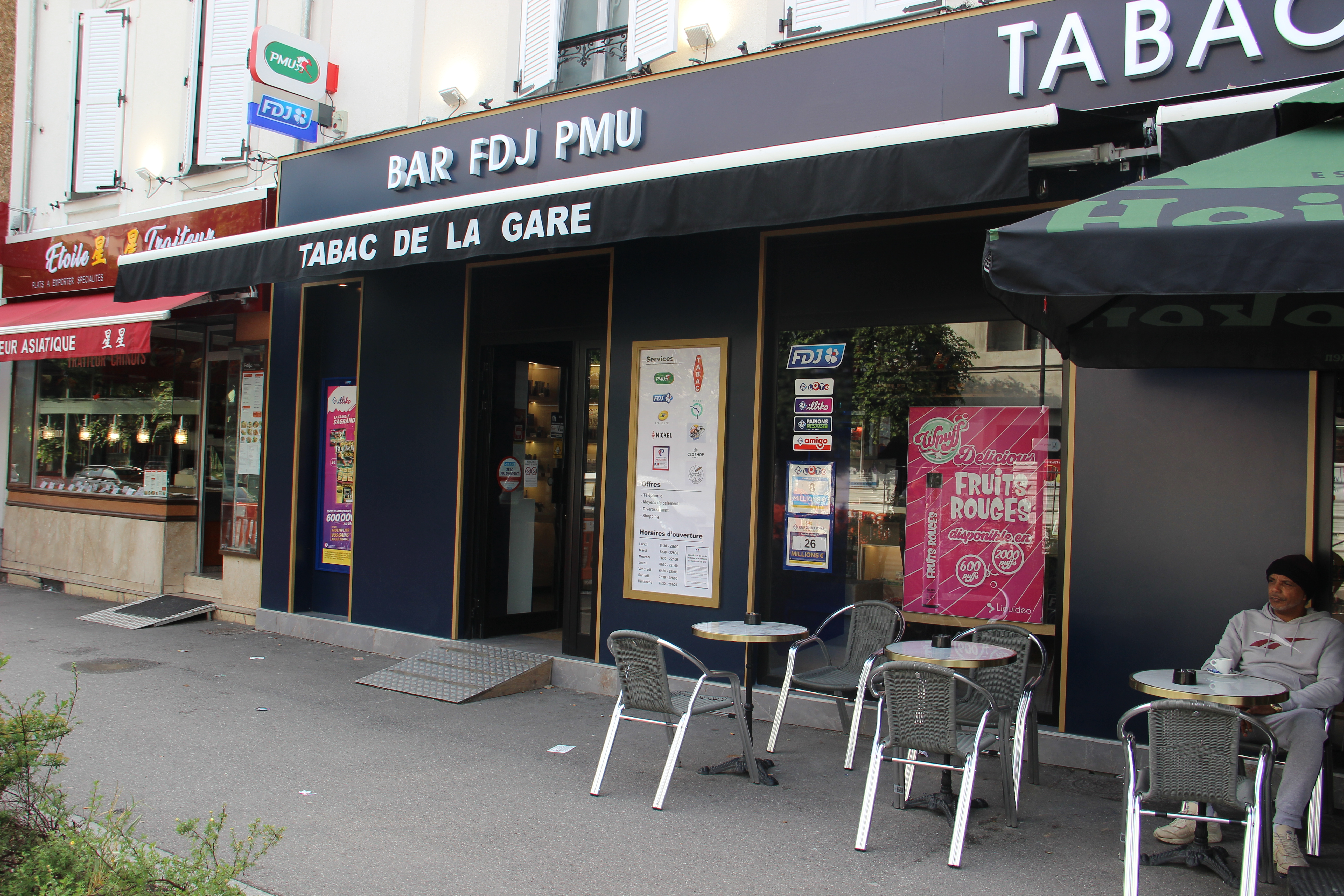 Tabac De La Gare  Chelles - Bureau de tabac