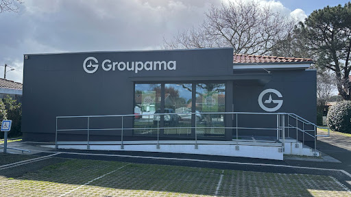 Photo de Mutuelle de Poitiers Assurances - Ugo GUITTON et Emmanuel de FOMMERVAULT