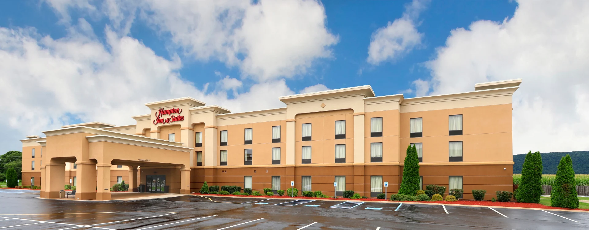Hampton Inn & Suites Lamar