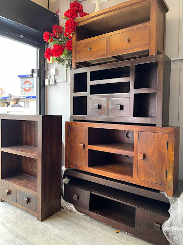 Reviews of Retro Furniture & Services in London - Furniture store