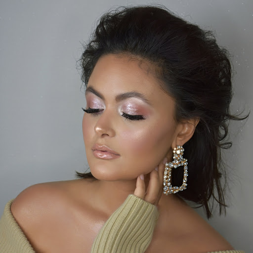Samira Arras hair and makeup artist (maquilleuse pro et coiffeuse studio ) - Thumbnail