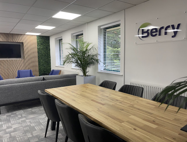 Reviews of Berry Commercial Cleaning in Cardiff - House cleaning service