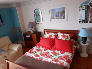 Photo n°24 de 7042 DOUCE NUIT à Saint-Germain-Laval (Chambre d'hôtes)