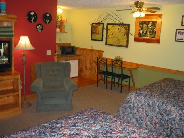 Hidden Valley Motel