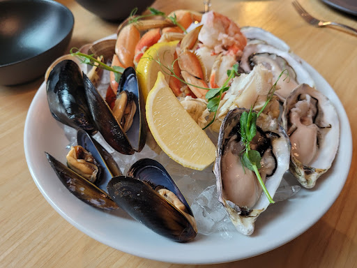 Little Karp Seafood Restaurant & Bar - Thumbnail