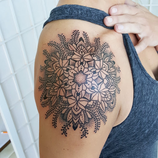Studio 85 Tattoo - Thumbnail