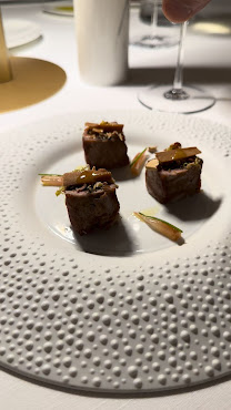 MEC Restaurant by null