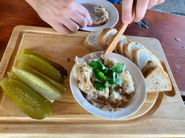 Restauracja KARCZMA RYCERSKA. Catering. Imprezy okolicznościowe. - Biała Podlaska