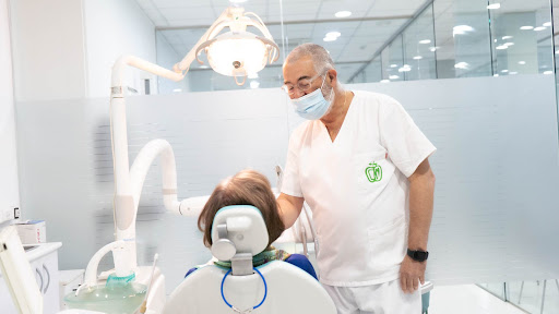 Clínica Dental del Doctor Toledo