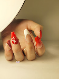 Photo n°5 de Institut ô couleurs de l' ongle à Migennes (Salon de manucure)