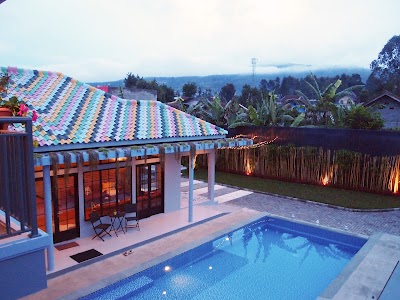Photos of Manoko Ville Lembang