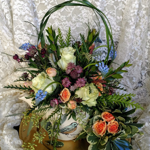 Blue Sky Florals - Thumbnail