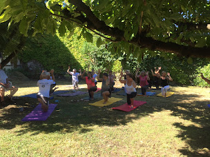 Photo n°7 de L'Esprit de Lau... Yoga à Sens (Professeur de yoga)