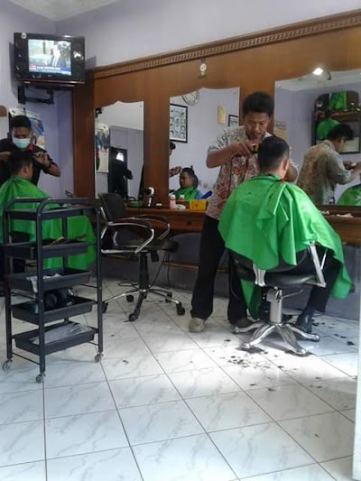 Photos of Potong Rambut Rowi