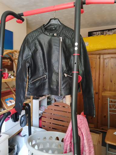 Vintage Wholesale Clothing UK - Thumbnail