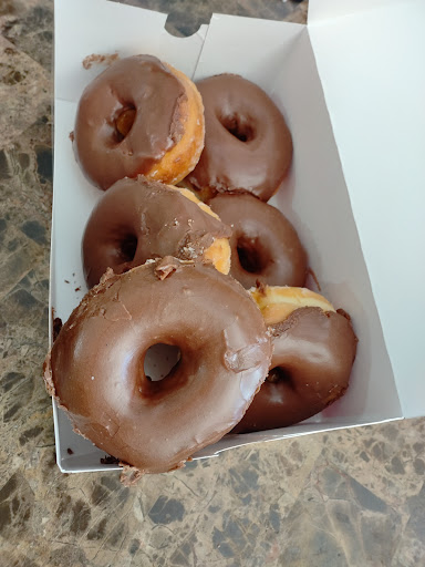 Circle M Bakery - Thumbnail