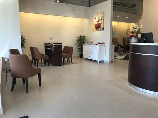 Lavish Nail & Spa Webster Rock Hill - Thumbnail