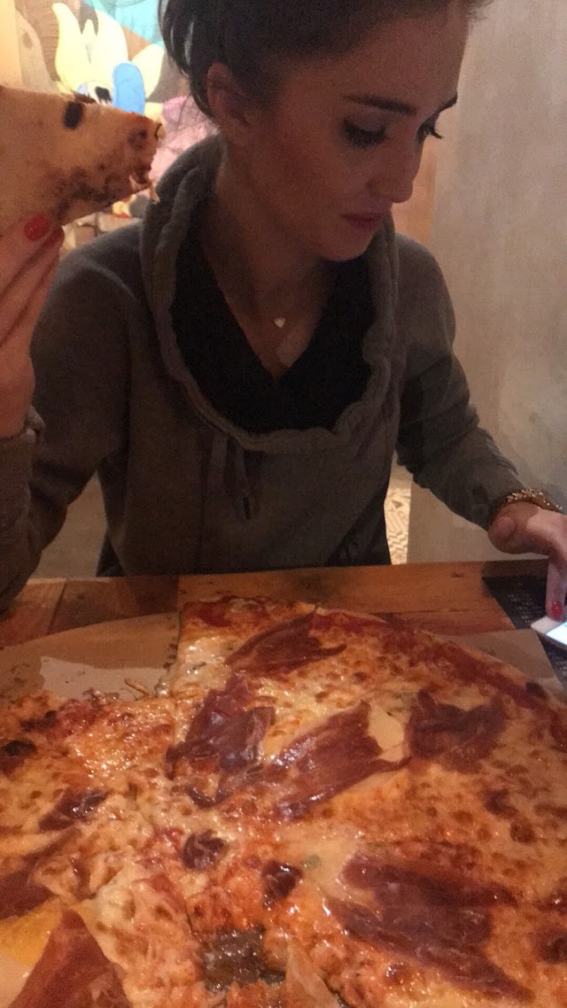 Pizzeria La Urbana
