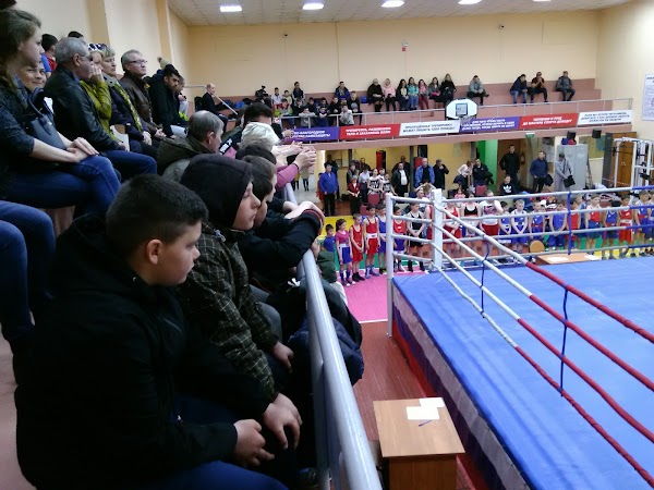 Спортивная школа олимпийского резерва единоборств